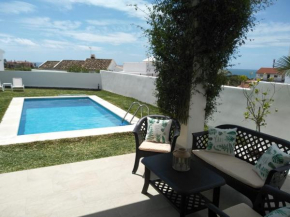  Villa con vistas al mar  Михас